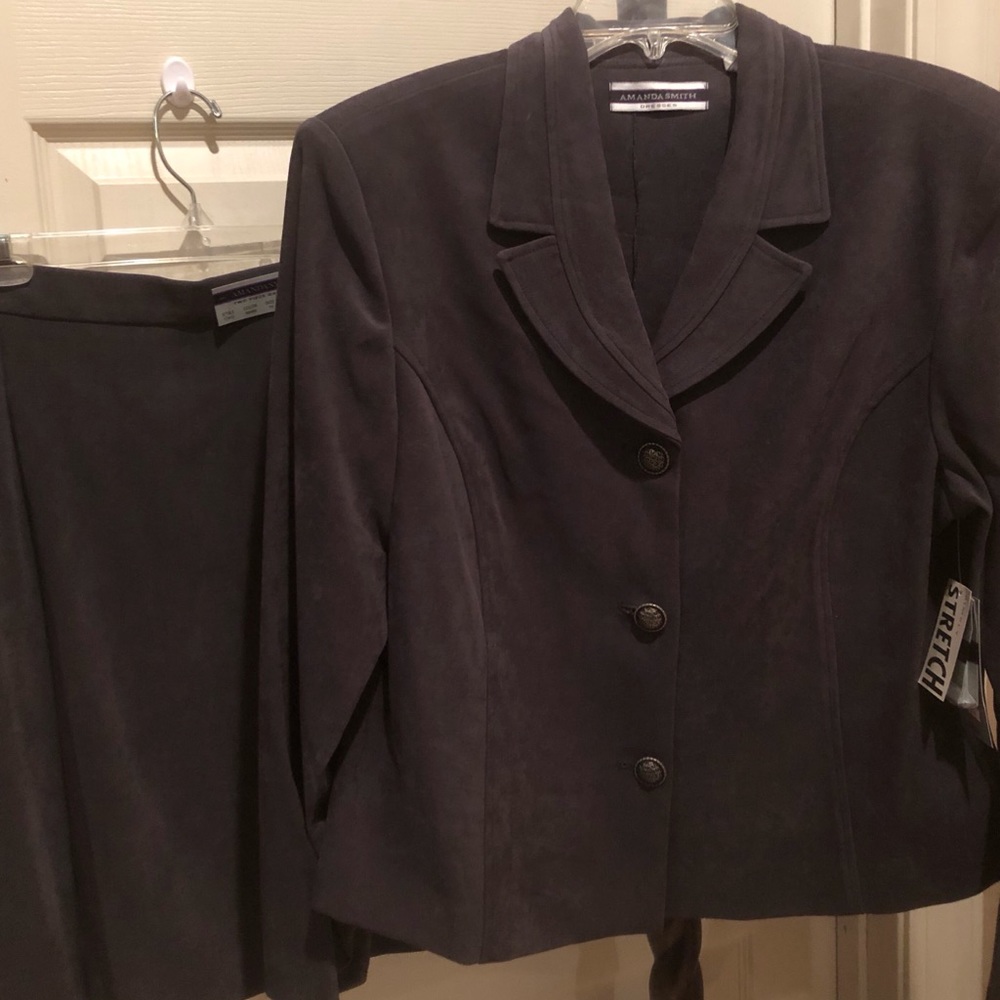 Feel likes suede, beautiful style perfect ofc or..